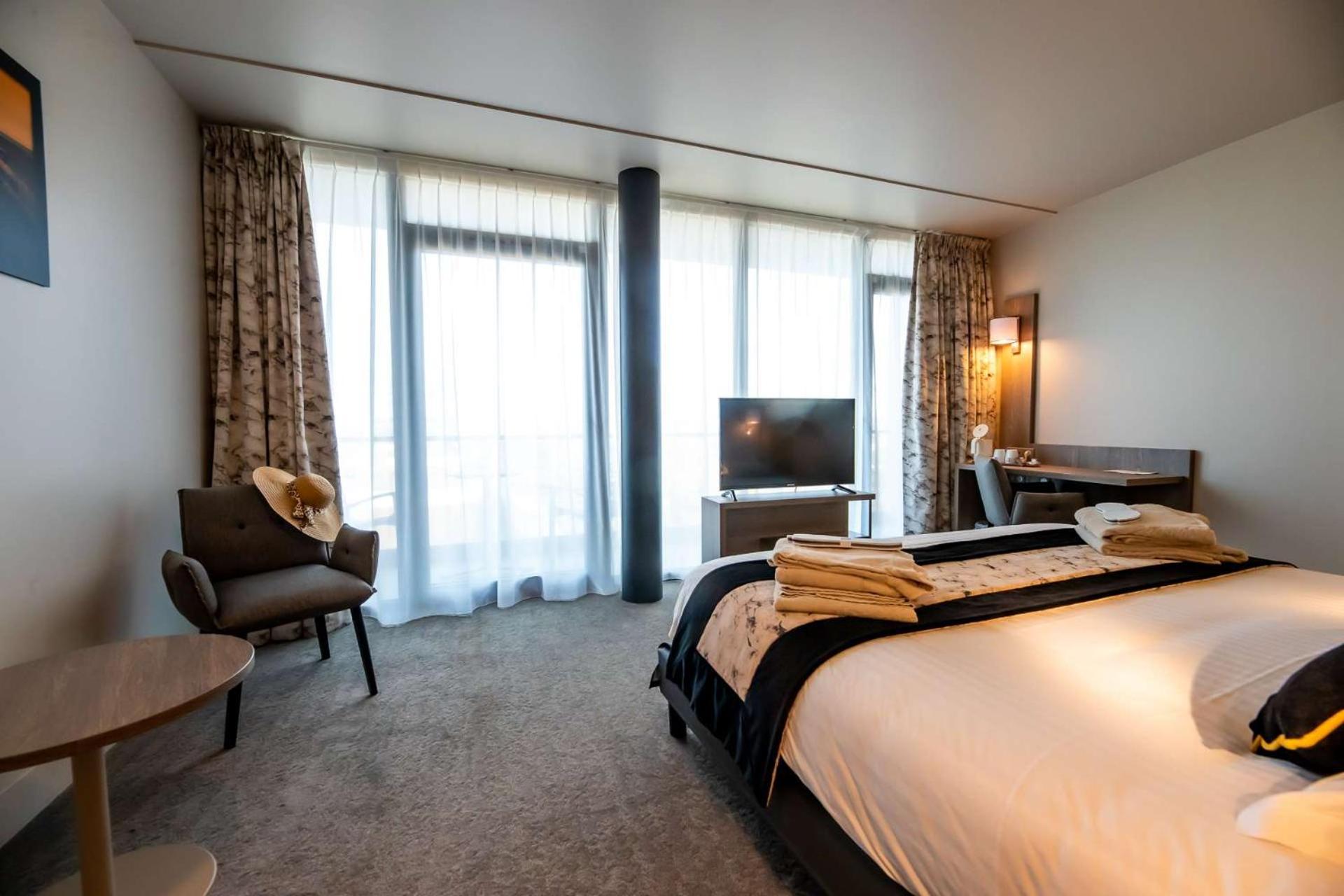 Brit Hotel Eden Spa Honfleur Dış mekan fotoğraf