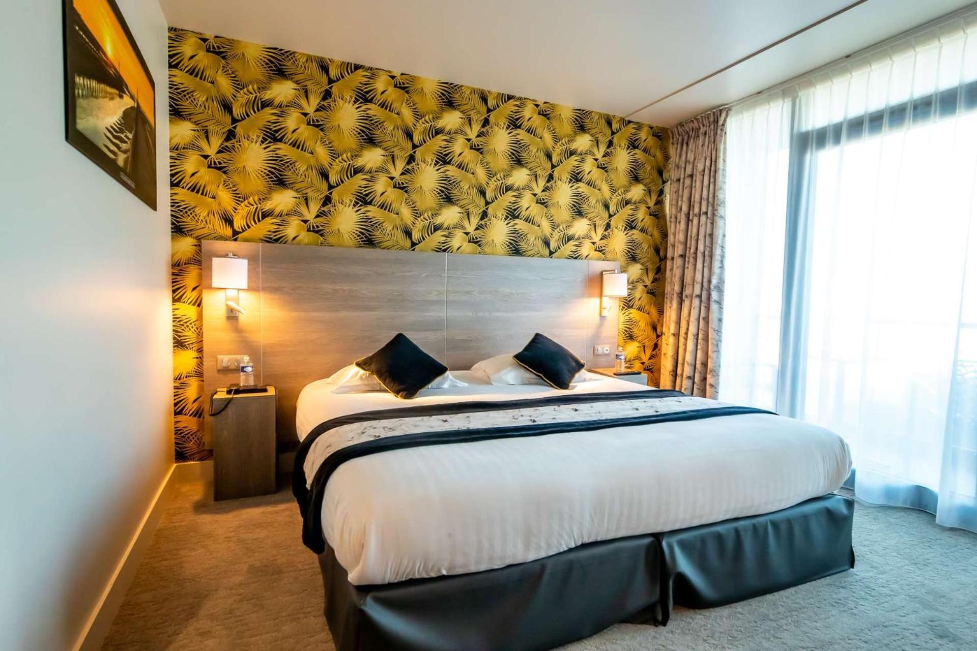 Brit Hotel Eden Spa Honfleur Dış mekan fotoğraf