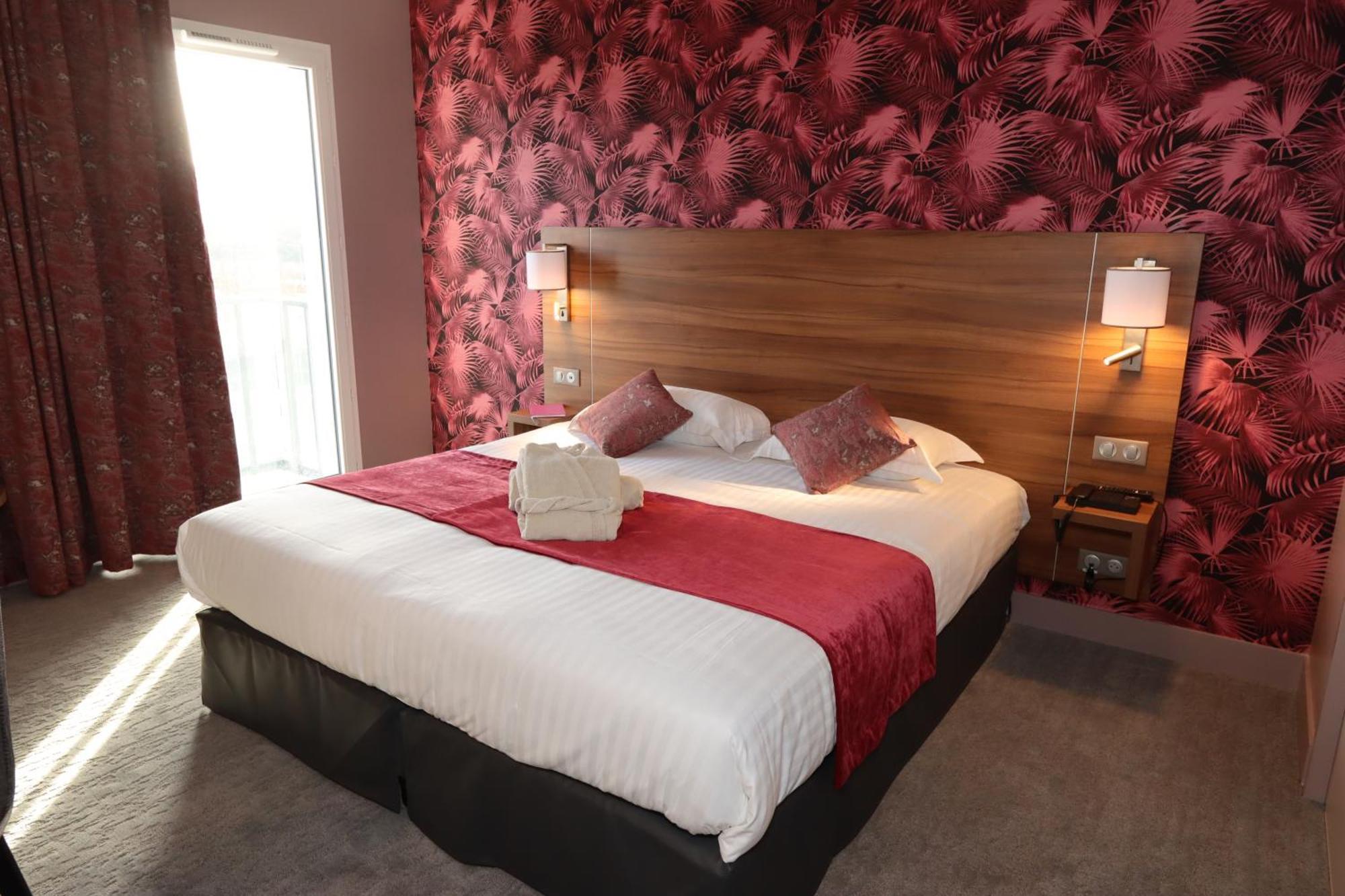 Brit Hotel Eden Spa Honfleur Dış mekan fotoğraf
